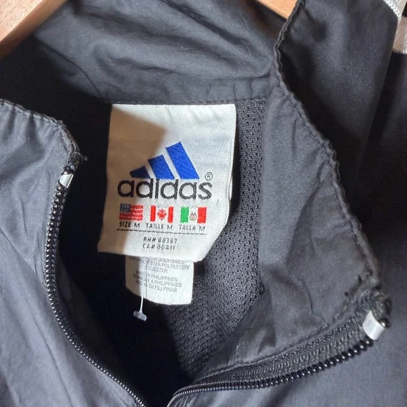 Sold - Picture 3 of 3